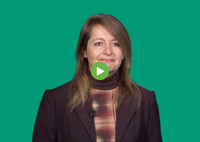 Sophie Ollivier, Chief Data Officer Servier, conférencière à Ionis STM, dans la formation biotechnologies